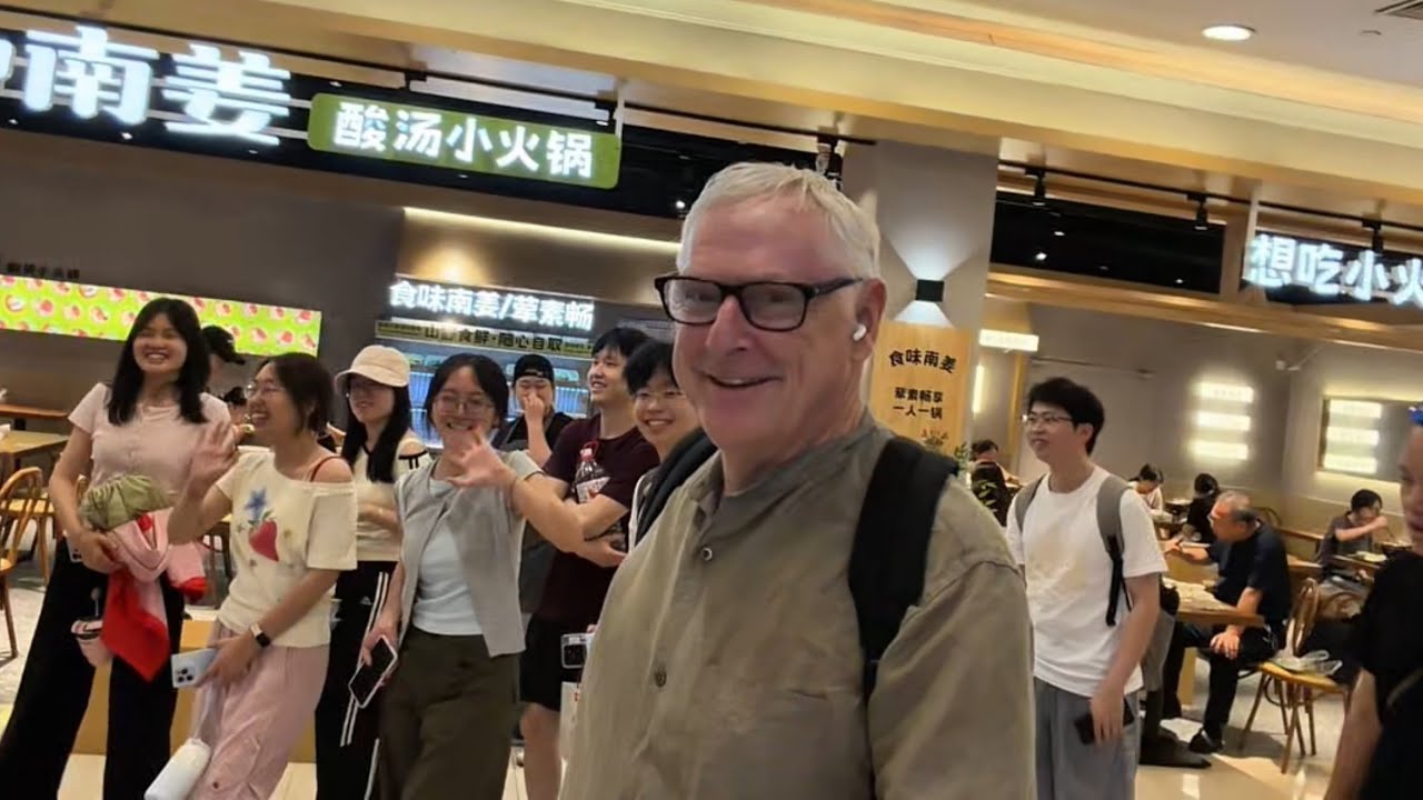 Thurs 23 Jul World stock markets, gold and silver - as I get mobbed in a China shopping mall. 😍👍🏽