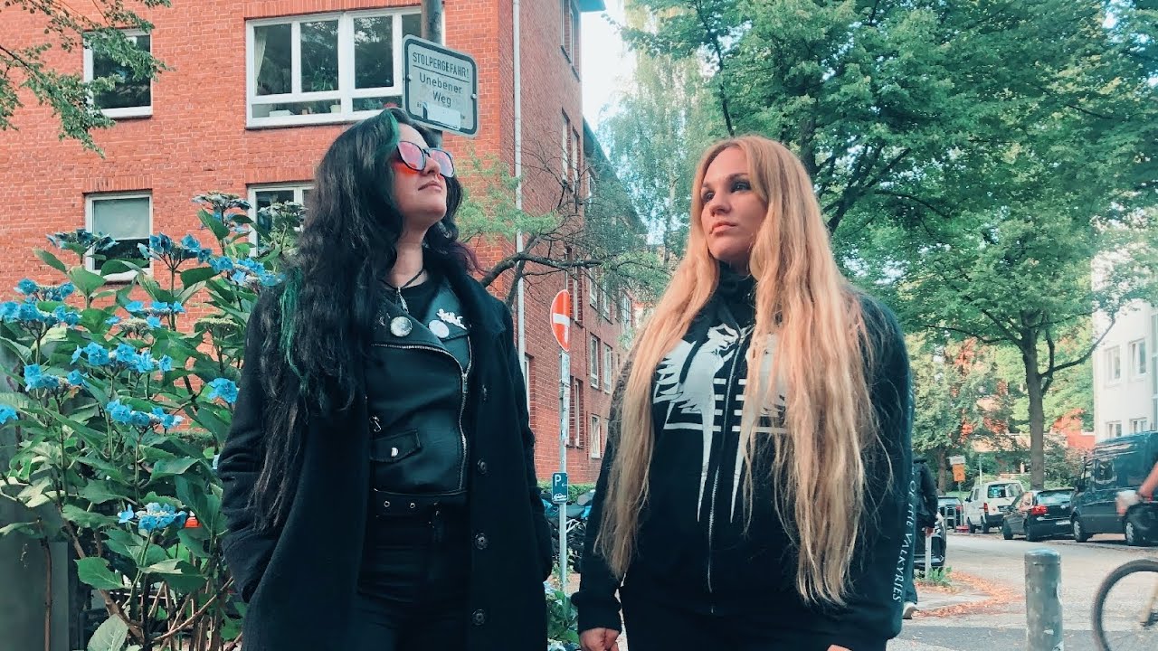 TORTURE SQUAD - Vlog euro tour - EP 2 - Day Off with Prika Amaral 