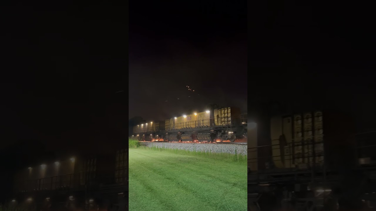 LORAM Rail Grinder: Summer Night Edition