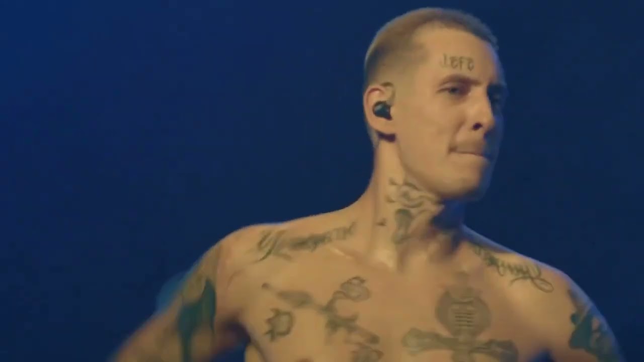 Видео с выступления Кизару в Германии 