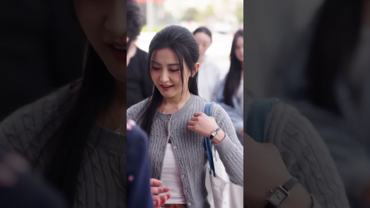 絕嗣總裁無後急壞了首富奶奶，他將工地上撿的一對龍鳳胎帶回家交差，誰料首富奶奶見狀大喜，一眼認出這是自己的親孫子！#短劇 #短劇推薦 #短劇全集 #逆襲 #情感 #萌娃 #甜寵