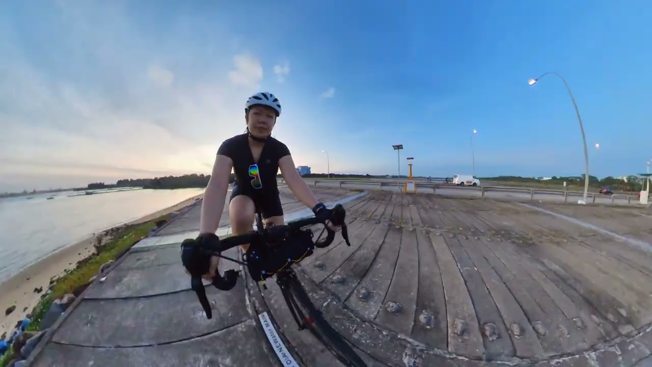 Cycling in Singapore | Seletar Aerospace - Upper Seletar Reservoir - Old Upper Thomson Rd | Insta360