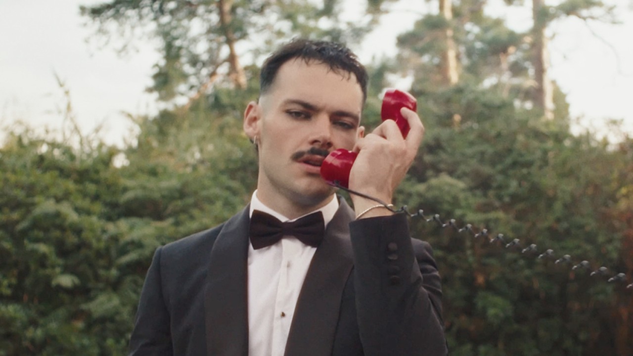 James Marriott - Lovestruck (Official Music Video)