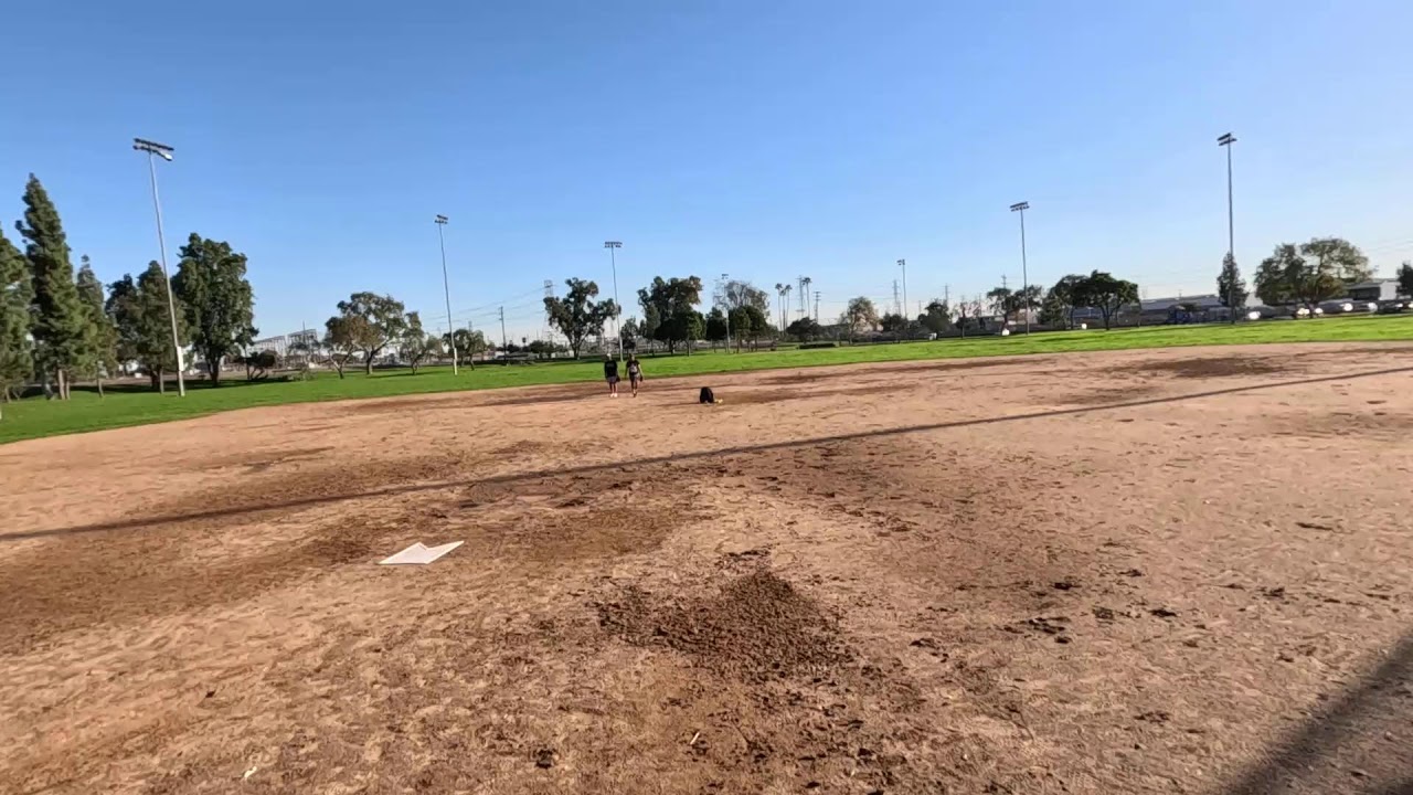 Batting practice Downey Rio North #slowpitch