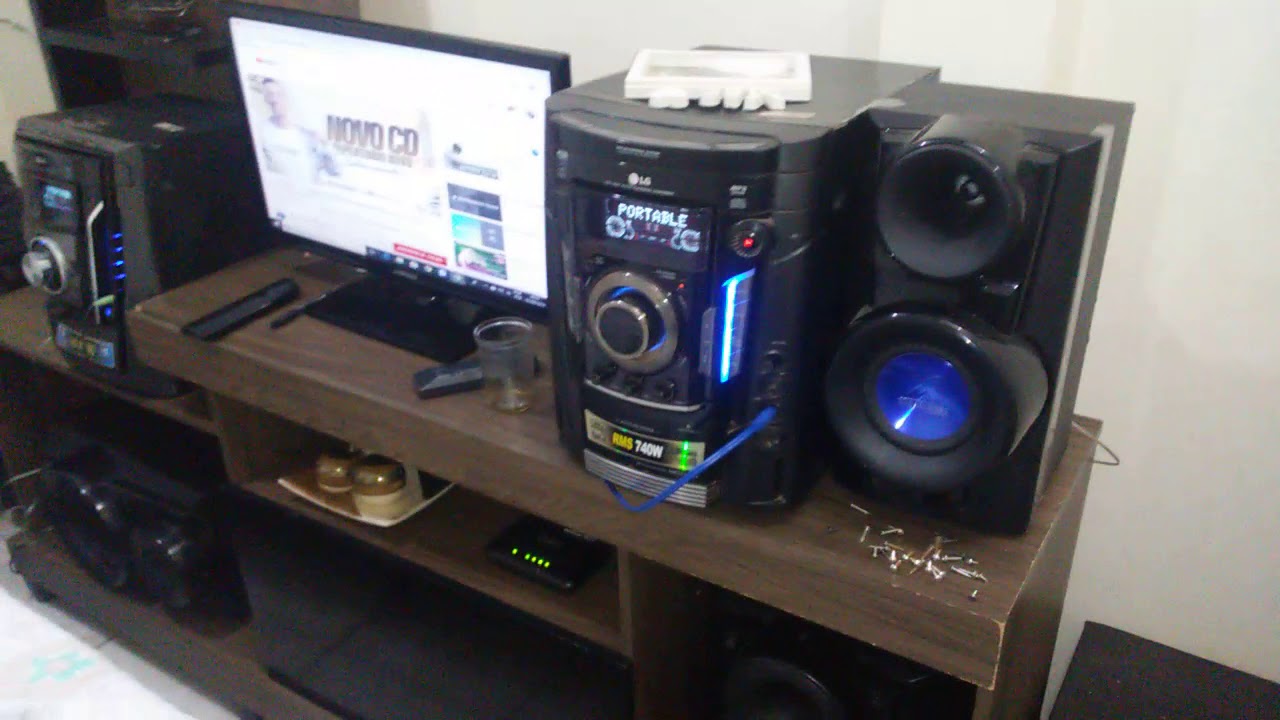 Desmontando as caixas do MCT704