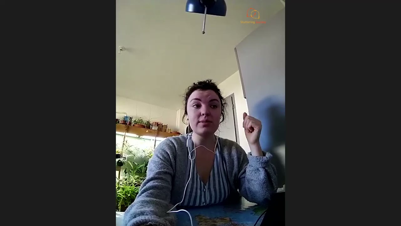 Constance parle de son livre et de son parcours avec le bredouillement