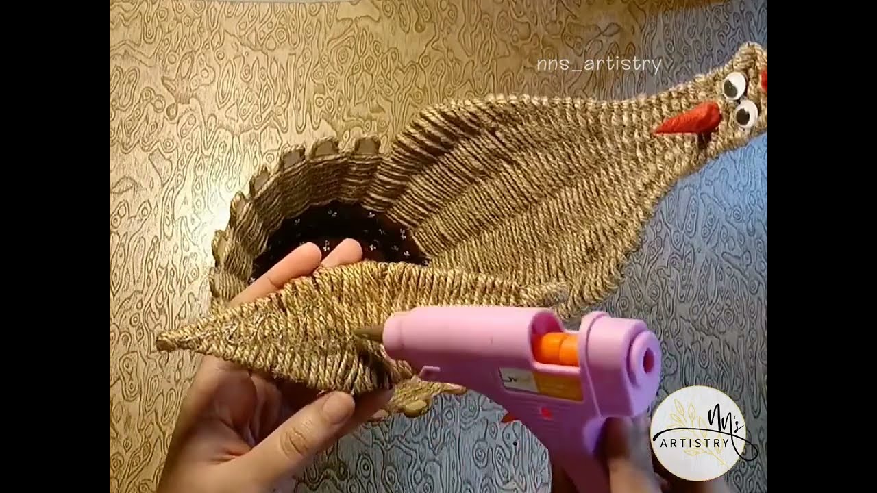 DIY crafts | DIY hen shaped egg basket | DIY egg storage basket | DIY kitchen organization ideas