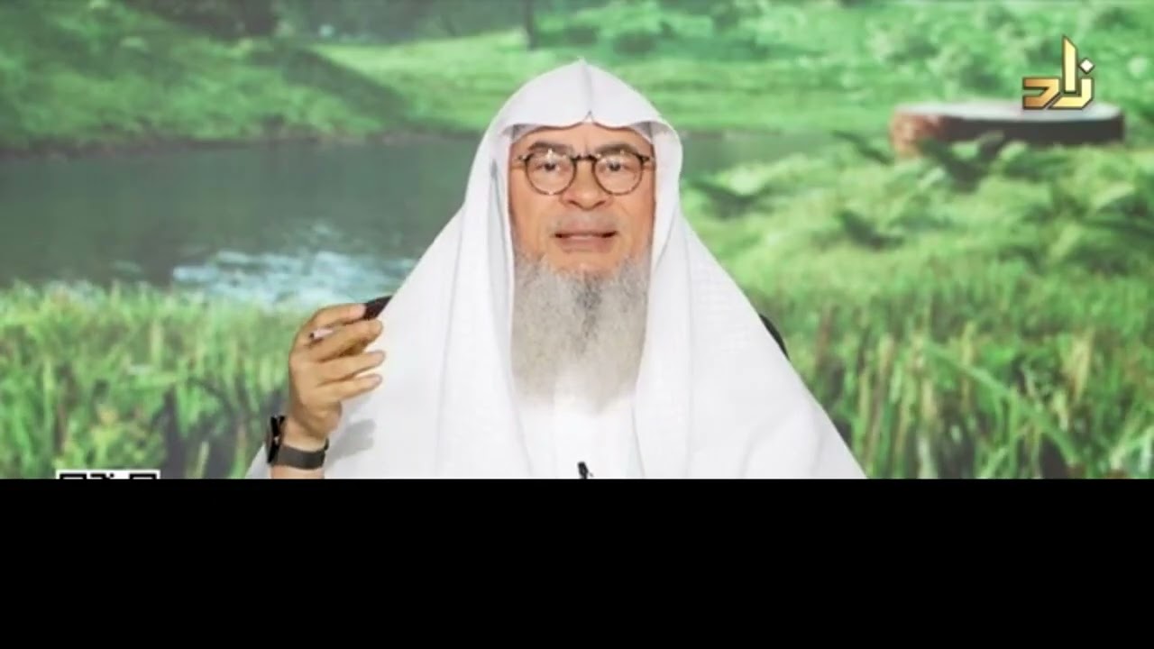 Moving before the Imam in prayer