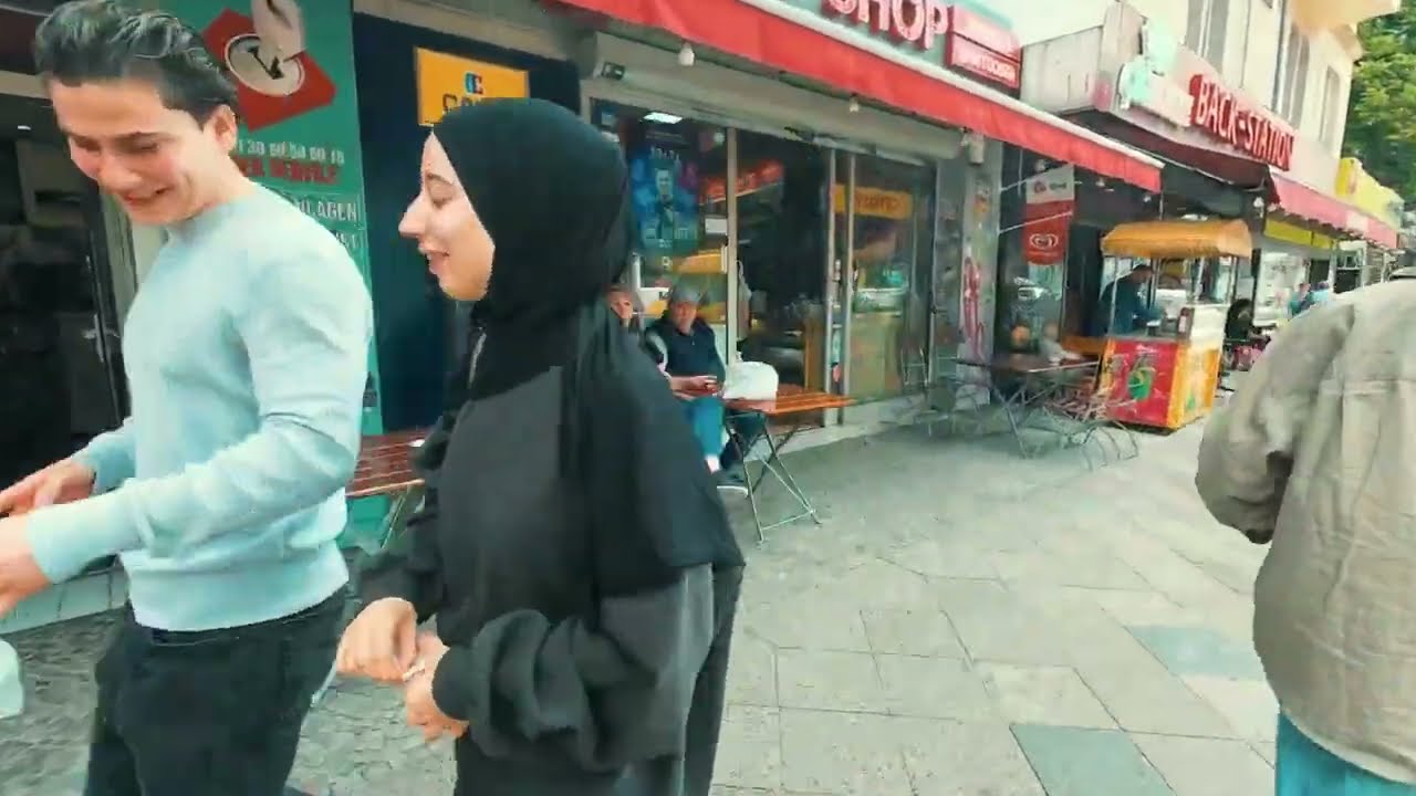 Arabic & Turkish World in Germany &ndash; Walking Tour Through a Middle Eastern Neighborhood in Berlin