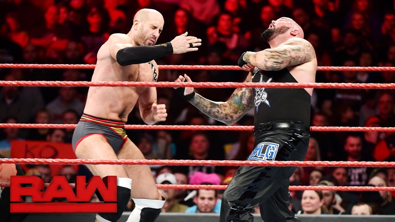 Сезаро против Люка Гэллоуса: Raw, 23 января 2017 г.