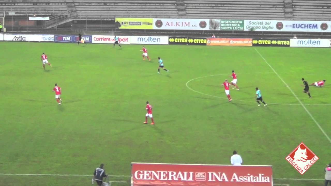PRO PIACENZA - PIACENZA CALCIO 1919 : 0 - 0