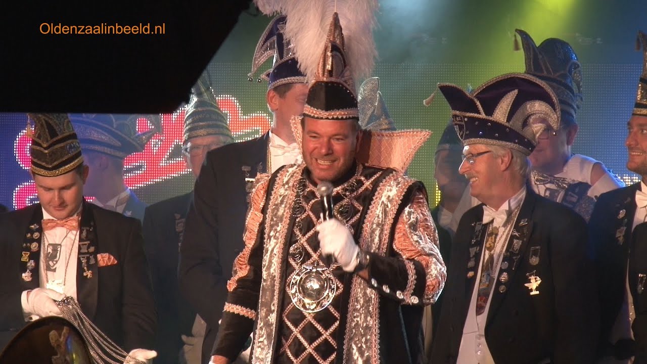 Bart Grönefeld leidt carnaval in Oldenzaal als 62e stadsprins van Boeskoolstad