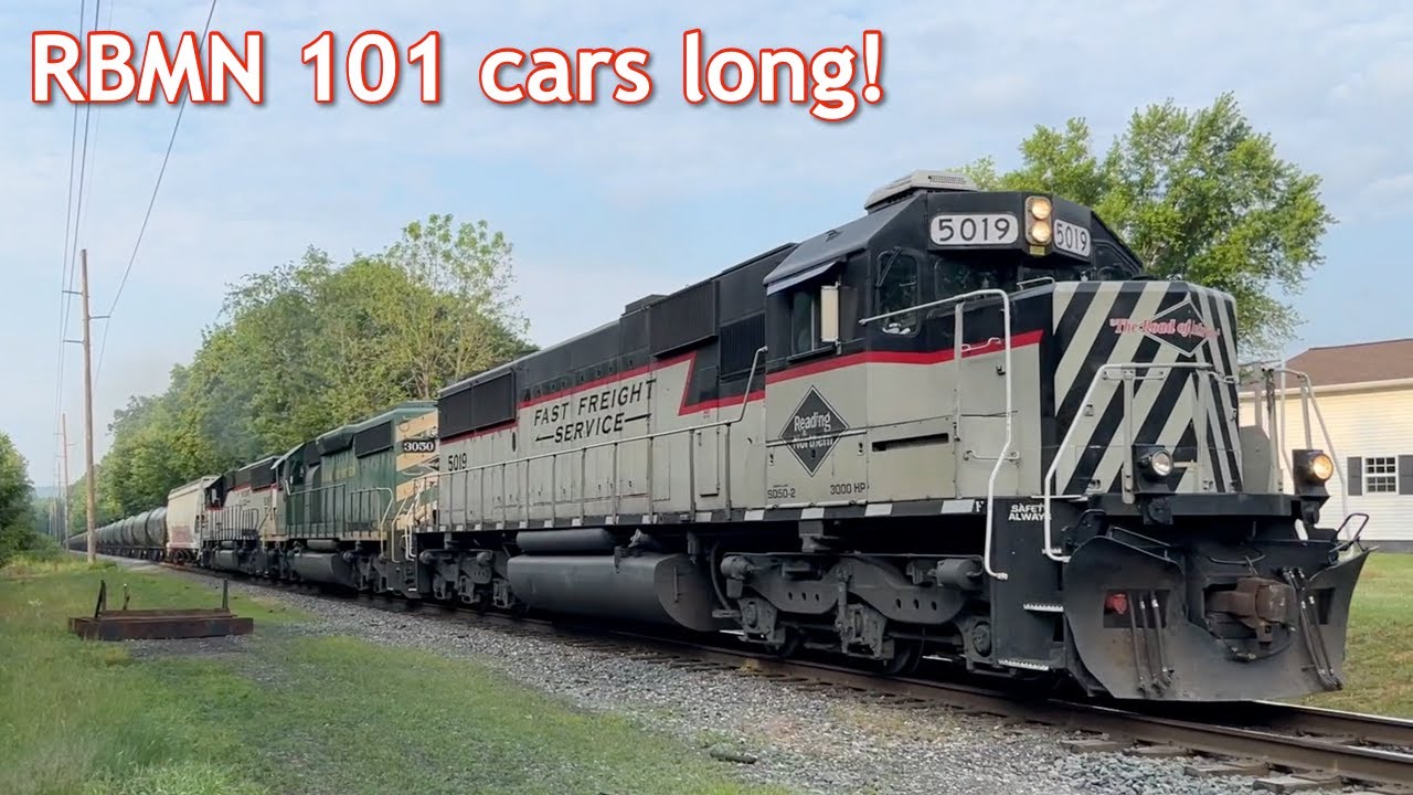 Chasing a 101-car Reading & Northern freight train with @PANortheasternRailfan