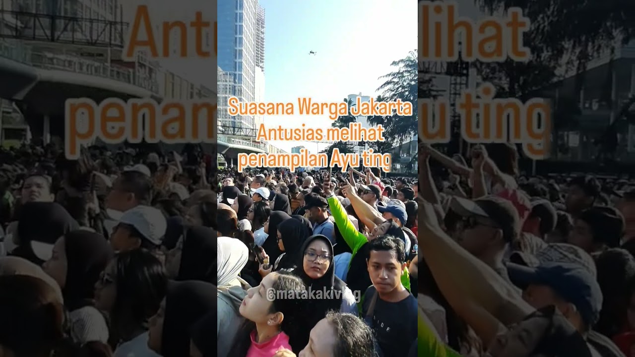 Suasana #jakartadalamwarna , antusias #wargajakarta melihat #ayutingting92 dlm #pentassenidanbudaya