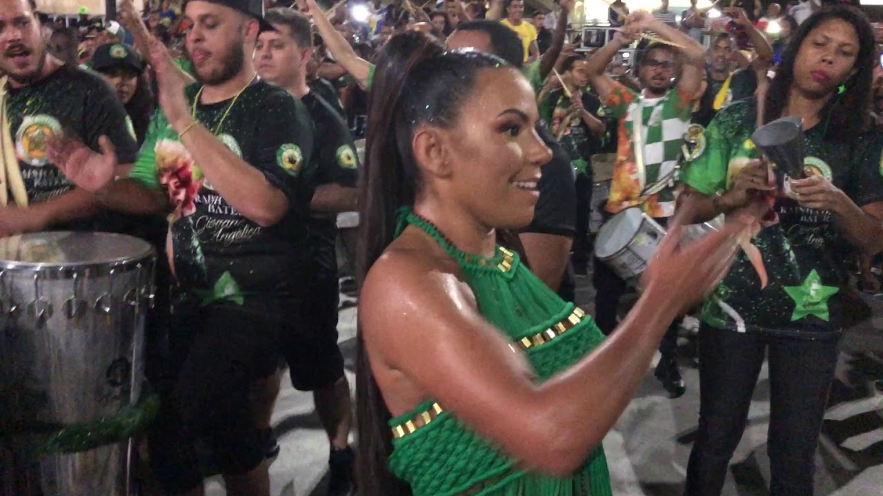 MOCIDADE 2020: POR DENTRO DA BATERIA NO ENSAIO DO SAMBÓDROMo