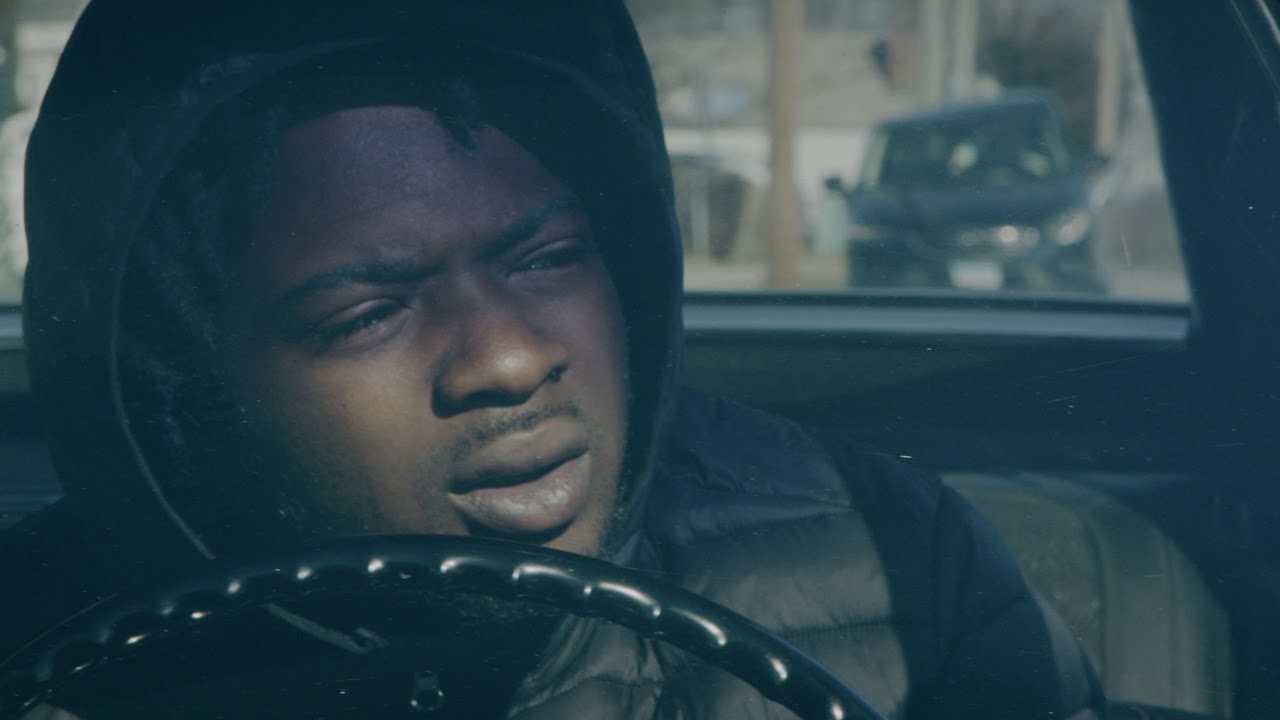 Krayze White ft. QB - WAVE (Official Music Video)