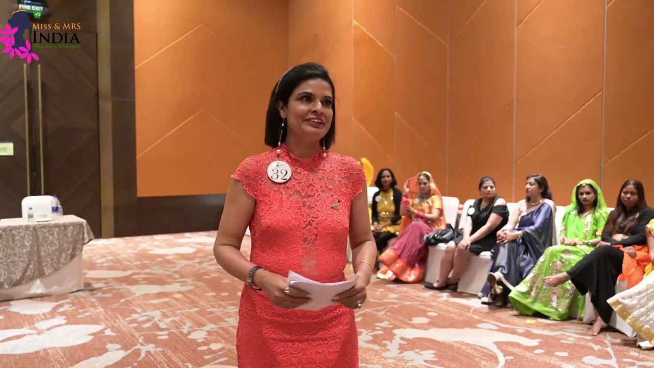 Mrs India 2020-21 Miss India 2020-21  VG Mrs West Bengal 2019 Dalia Haldar in Talent Round