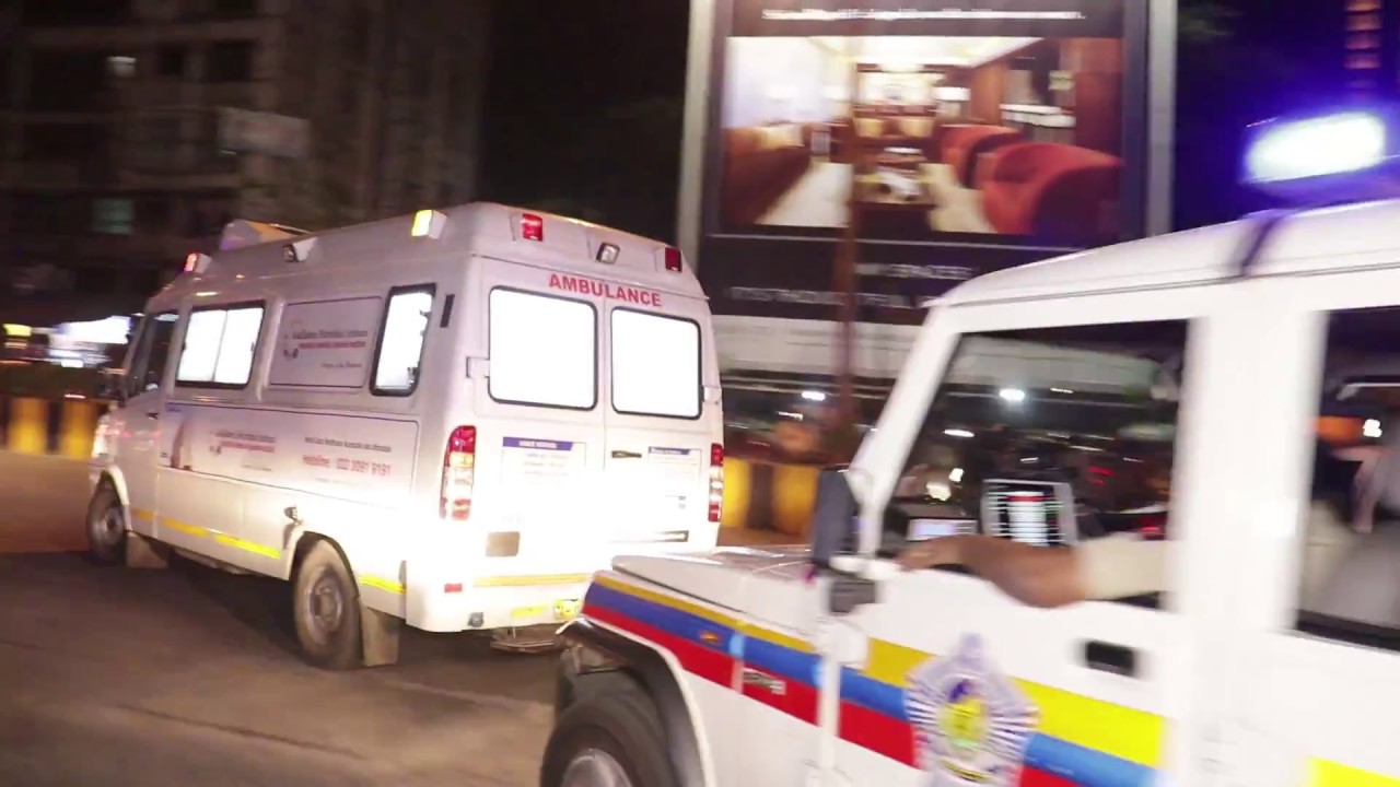LIVE UPDATE : Sridevi's mortal remains have been brought to her Lokhandwala residence