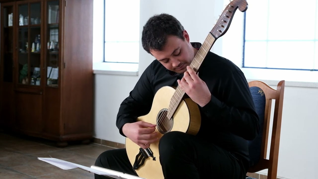 Emilio Pujol - Tonadilla | performer Adam Svitač | guitar Martin Okenica, H. Hauser I. model 1920