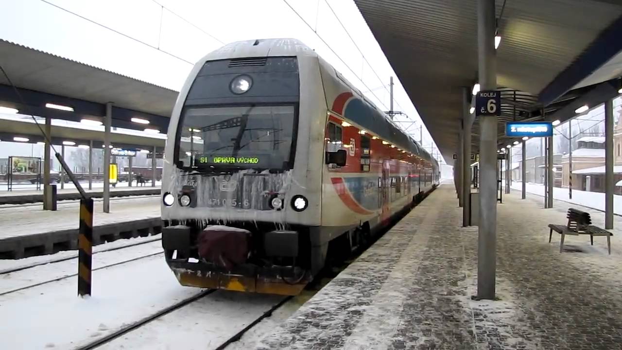 Zmrzlý CityElefant 471-035 Adélka se rozjíždí [HD]