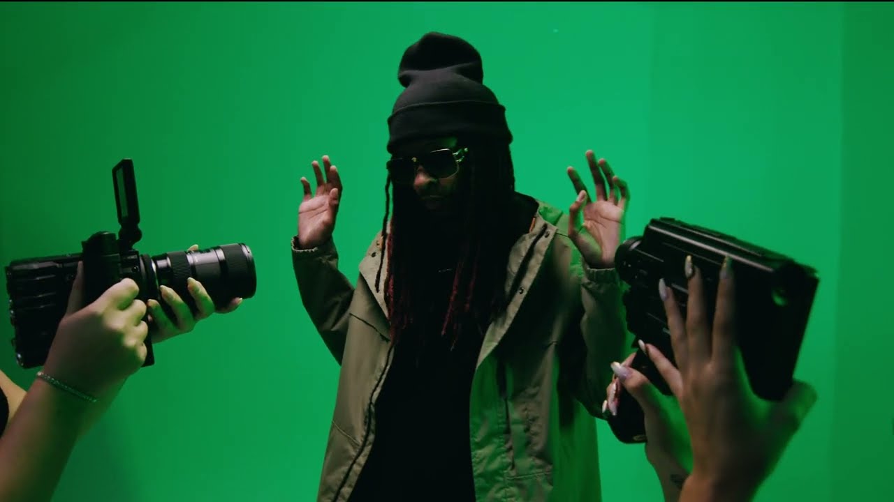 02.Atlas x Altifridi x Zara G - 3 Lugares (Oficial Video)