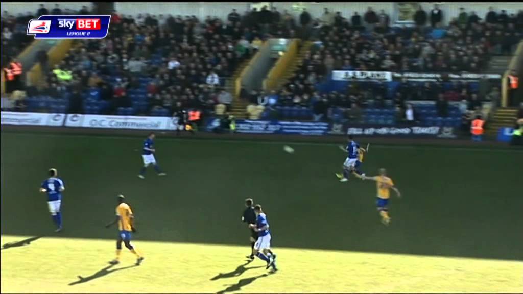 Mansfield Town vs Chesterfield - League Two 2013/14