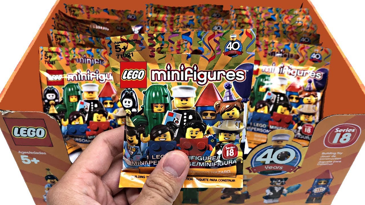 LEGO Minifigures Series 18 - 25 pack opening!