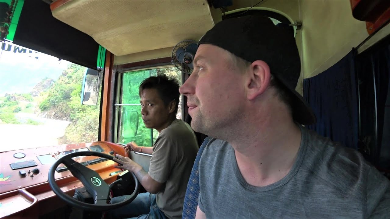 $7 Local Bus To Himalayas 🇳🇵