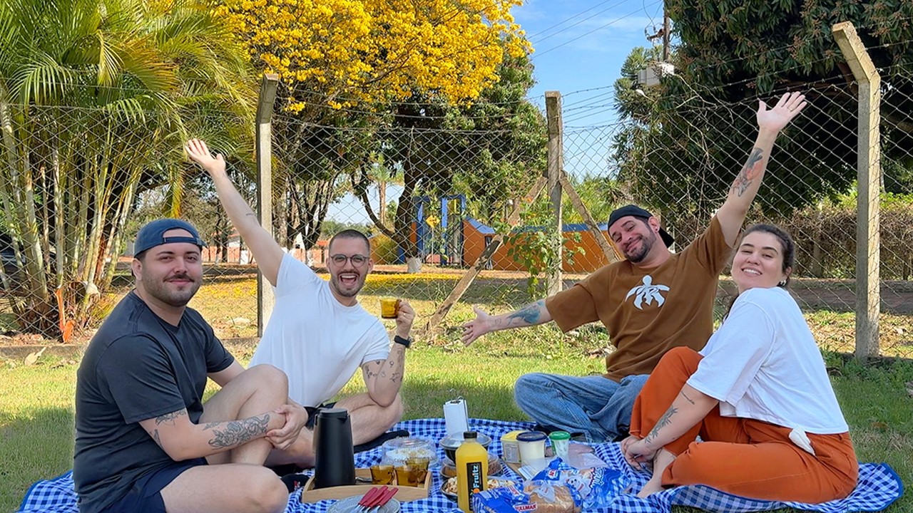 FIZEMOS O PRIMEIRO PIQUENIQUE NA CH&Aacute;CARA