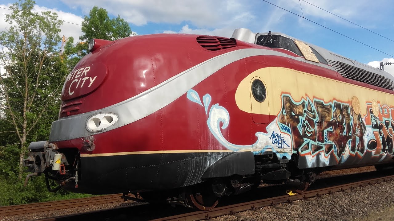 Verlassener Trans-Europ-Express VT11.5 (BR 601) + Innenansicht //Exploring abandoned TEE Train