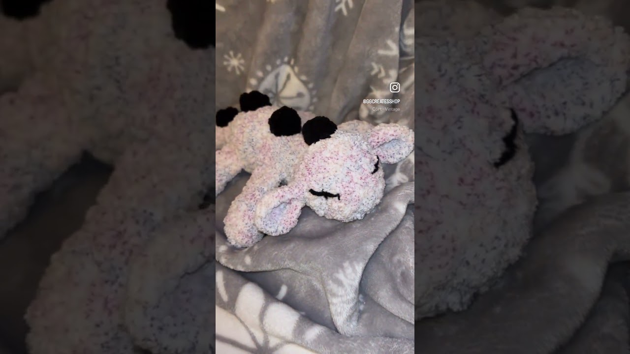 Such a cuddly and sweet Luna the Loch Ness Monster! #crocheting #amigurumi #cuddlycrochet #plushies