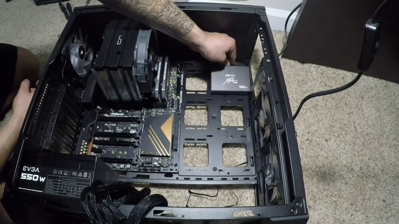 Cooler Master Master Box 5 ASRock z170 extreme7+ I7 6700k Build