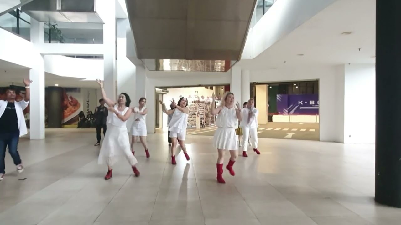 INI RINDU EZ, Line dance, Choreo: Ryan & Kiki, Demo by Barbie Girl Wandy 