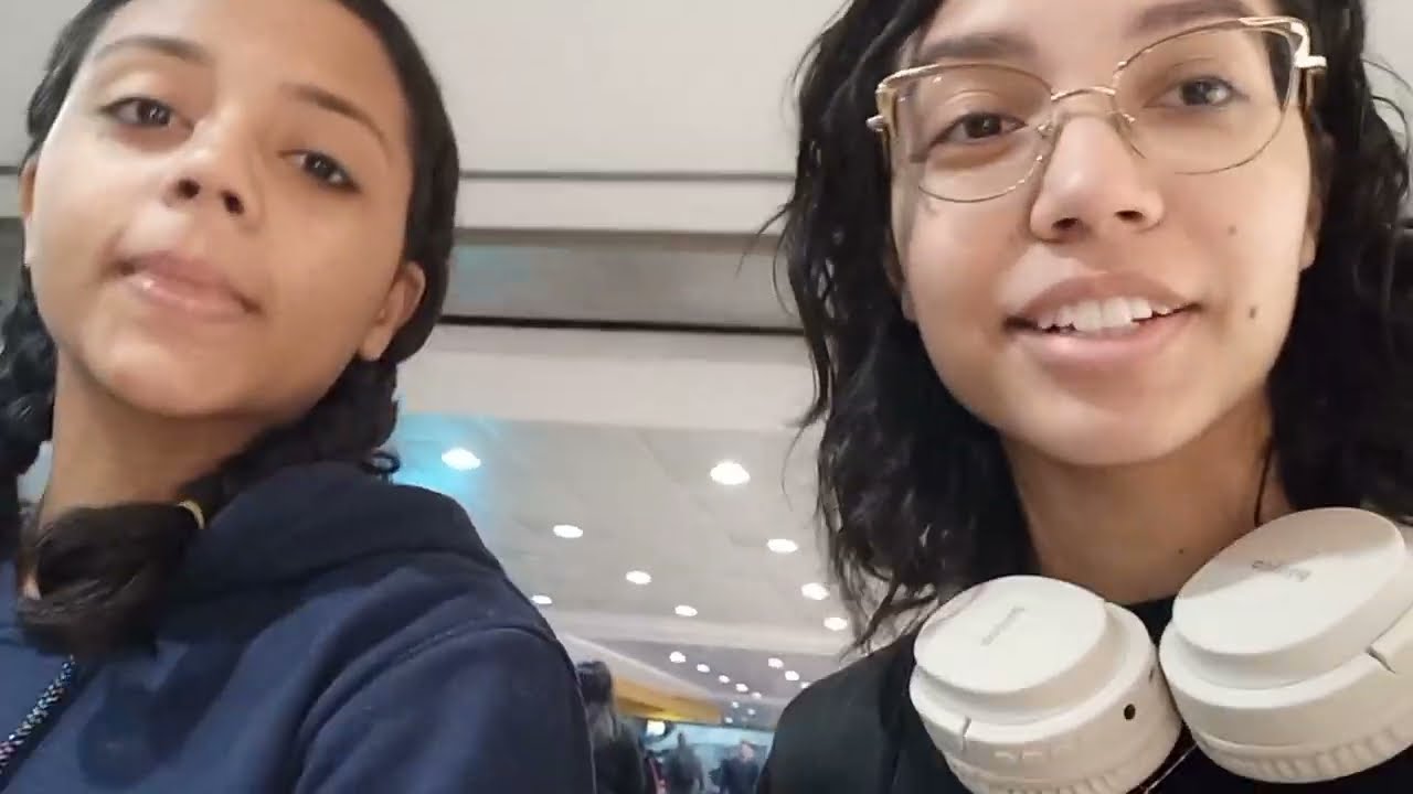 PRIMEIRA VEZ PEGANDO UM AVIÃO!