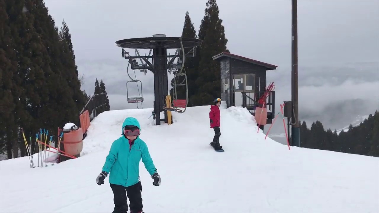 宮城県 鬼首(Onikoube)温泉滑雪場SB初級班學員