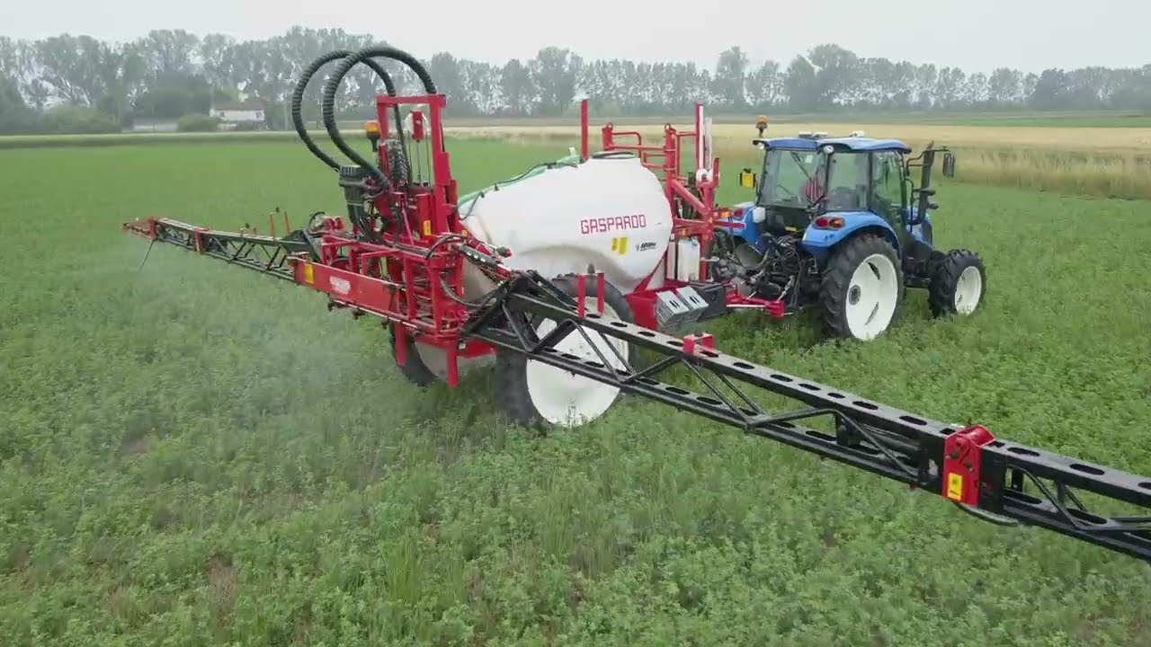 CAMPO 22-32: THE TRAILED SPRAYER BY MASCHIO GASPARDO