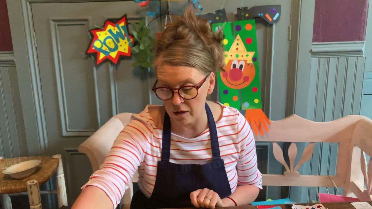 Artspace Holiday Crafts- Carnival Clown