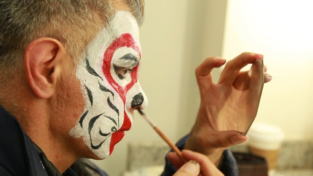 El aficionado extranjero de la &Oacute;pera de Beijing-Ghaffar Pourazar