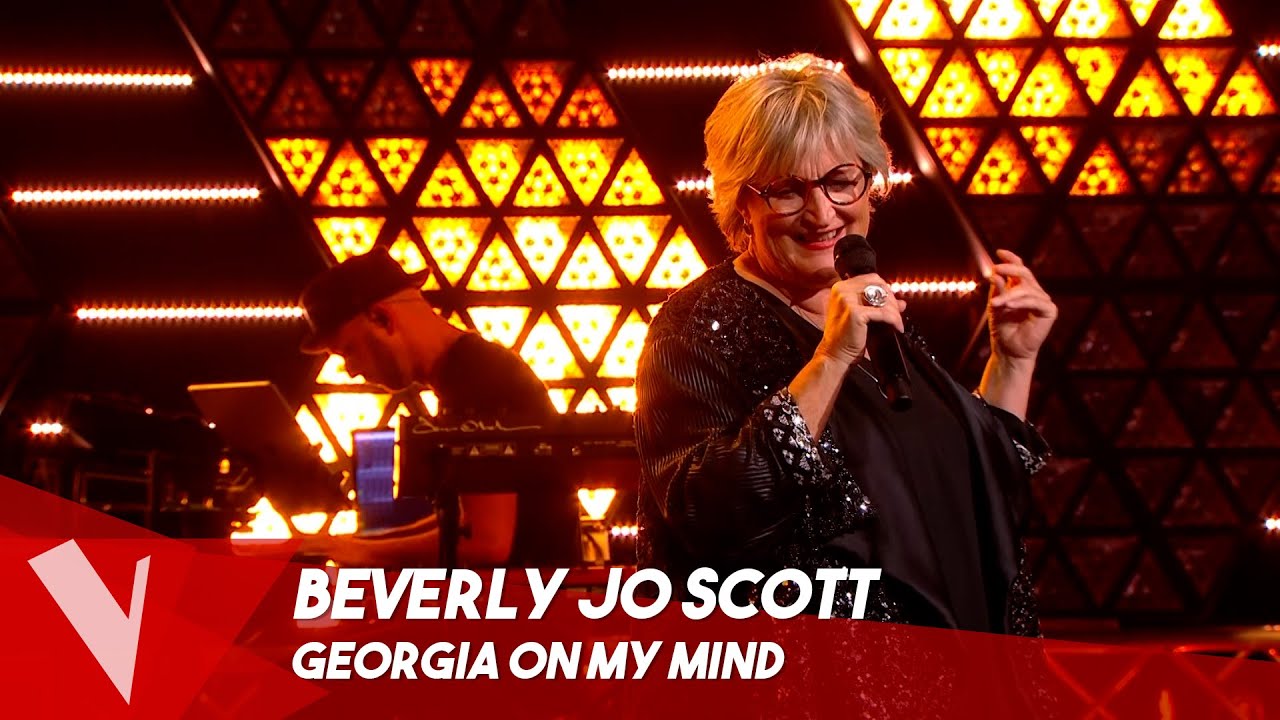 Ray Charles &ndash; 'Georgia on My Mind' ● Beverly Jo Scott | Blinds | The Voice Belgique