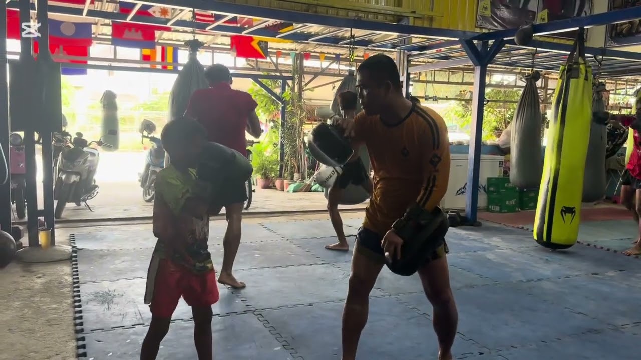 ហ្វឹកហាត់កីឡាដើម្បីសុខភាព មិត្តភាព សាមគ្គីភាព