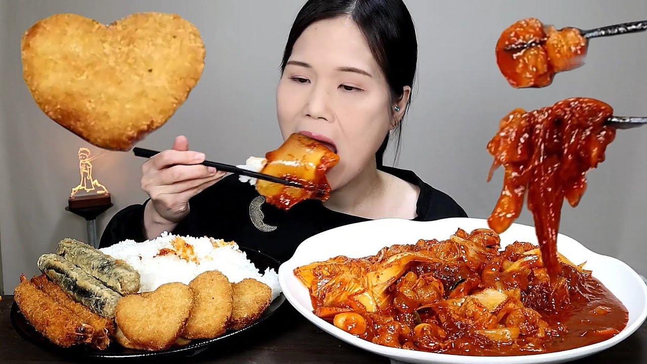 В наши дни горячий, горячий, дубим, Сильви кимчи, жареная курица, острый, мокбан.