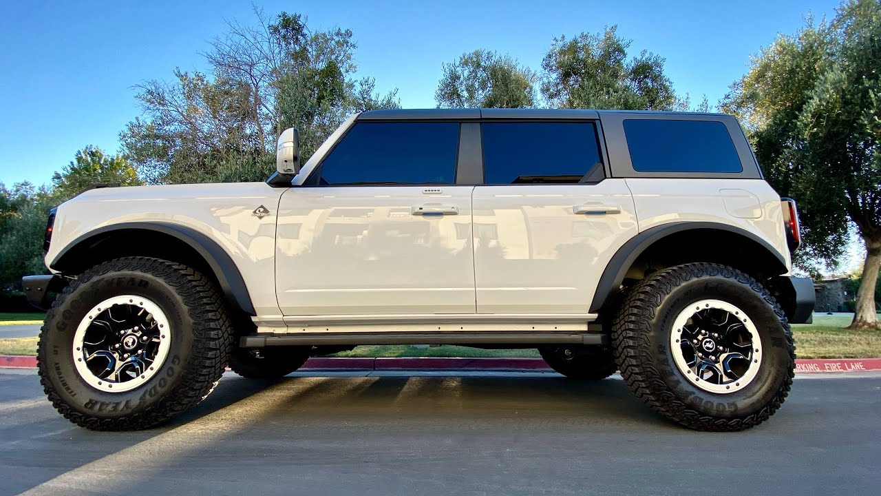 Murdered out TINT! 2022 Ford Bronco MODS!