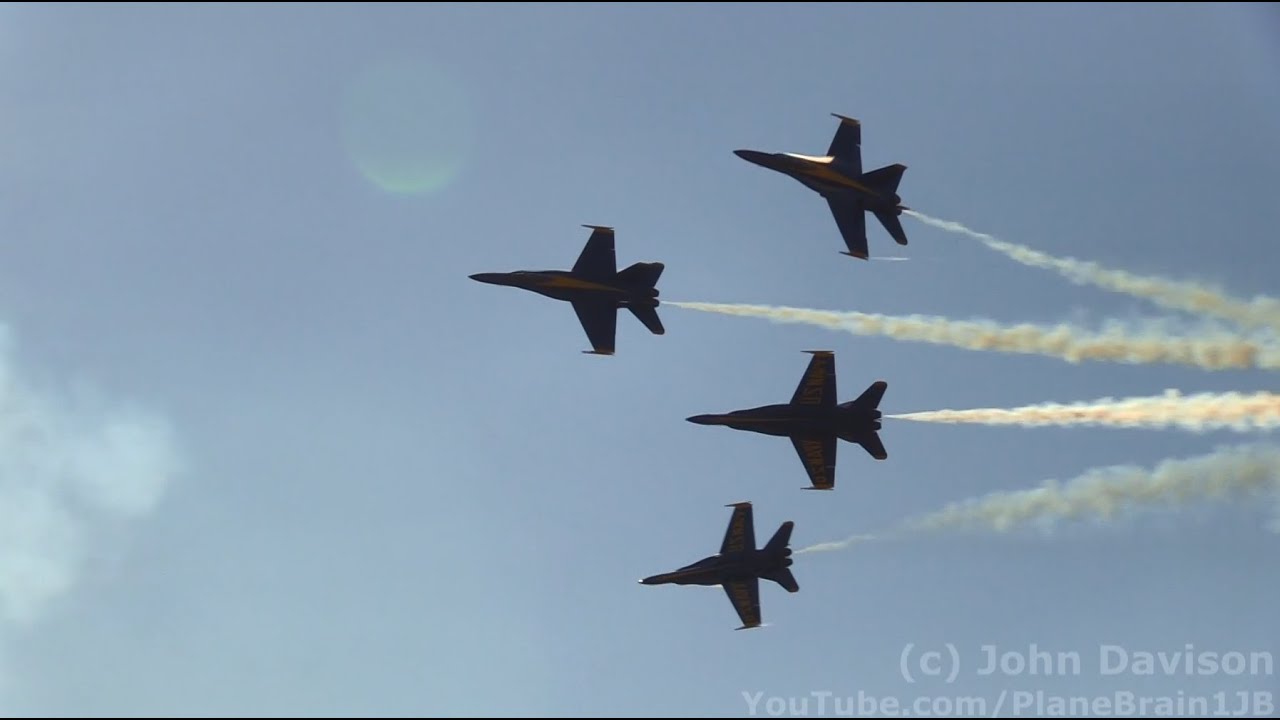 2019 Spirit of St.  Louis Air Show - USN Blue Angels