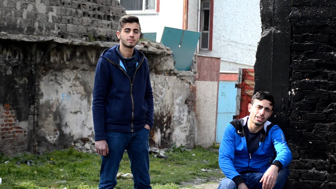 Cash &Ouml;mer - Ne Hikaye Ama - Official Klip - (Bağcılar & Esenler İ&ccedil;erir) &Ccedil;atı Records  - 2016
