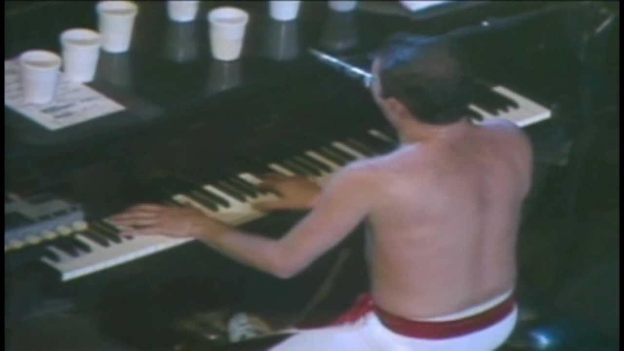 Queen - Bohemian Rhapsody [Rock In Rio '85]