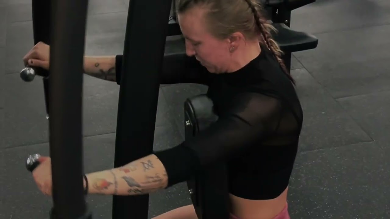 Rear delts at Alpha gym Tenerife 