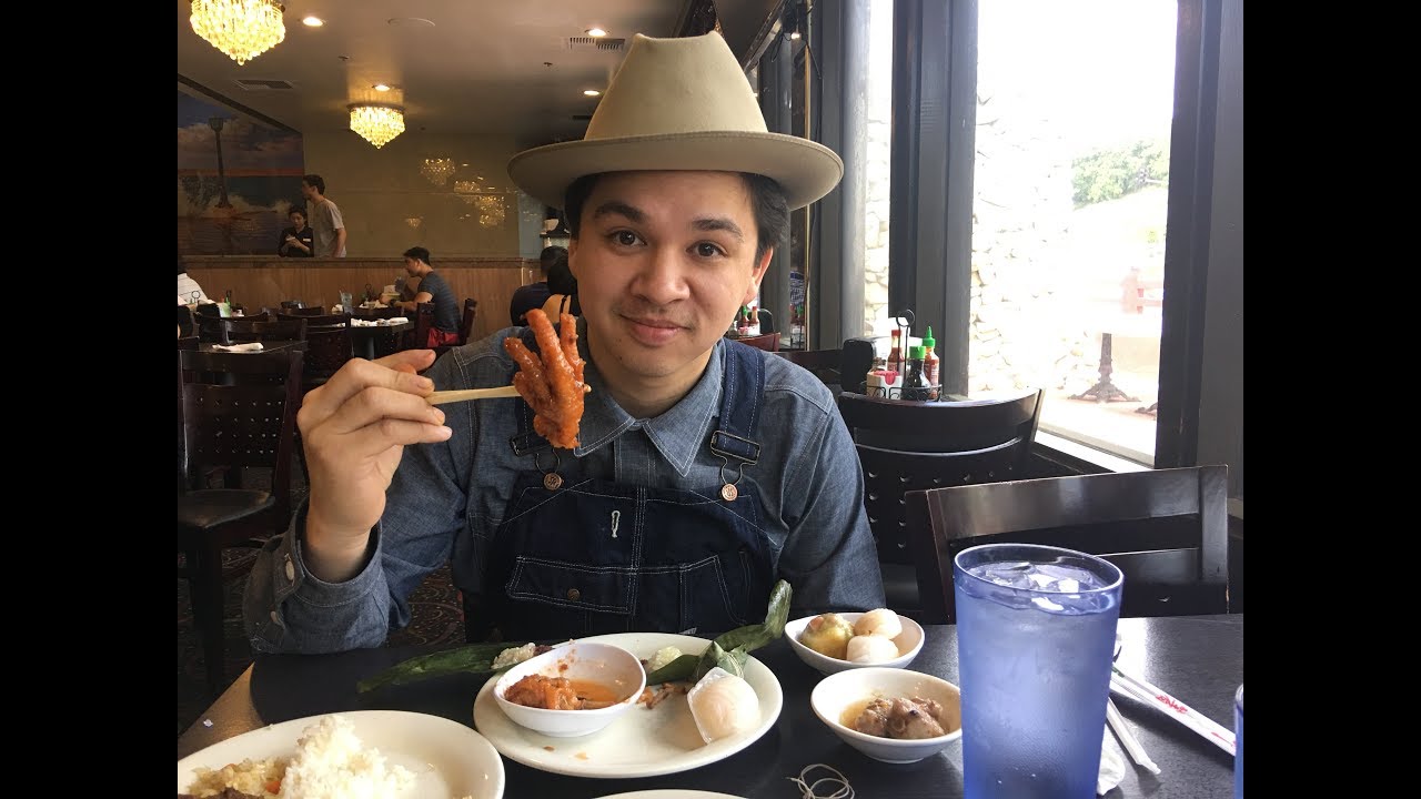 BOOTMAKER EATS CHICKEN FEET - VLOG #2