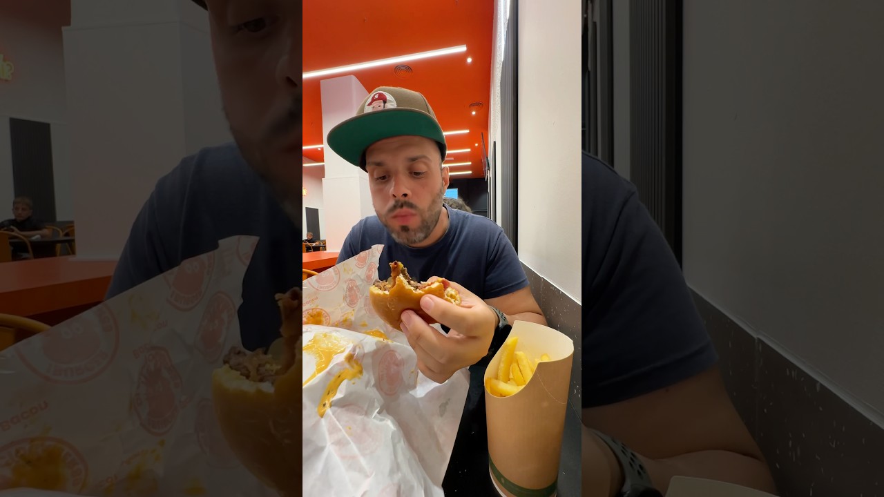 Assaggio il burger di Ciccio Burger 89 a Roma 🍔🔥Il panino pi&ugrave; famoso di Roma? 😱👉