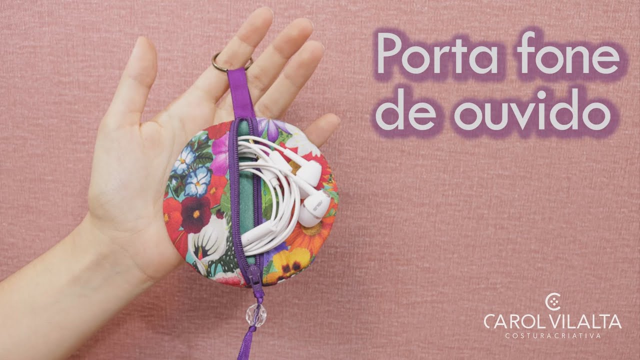 Porta Fone De Ouvido | Carol Vilalta