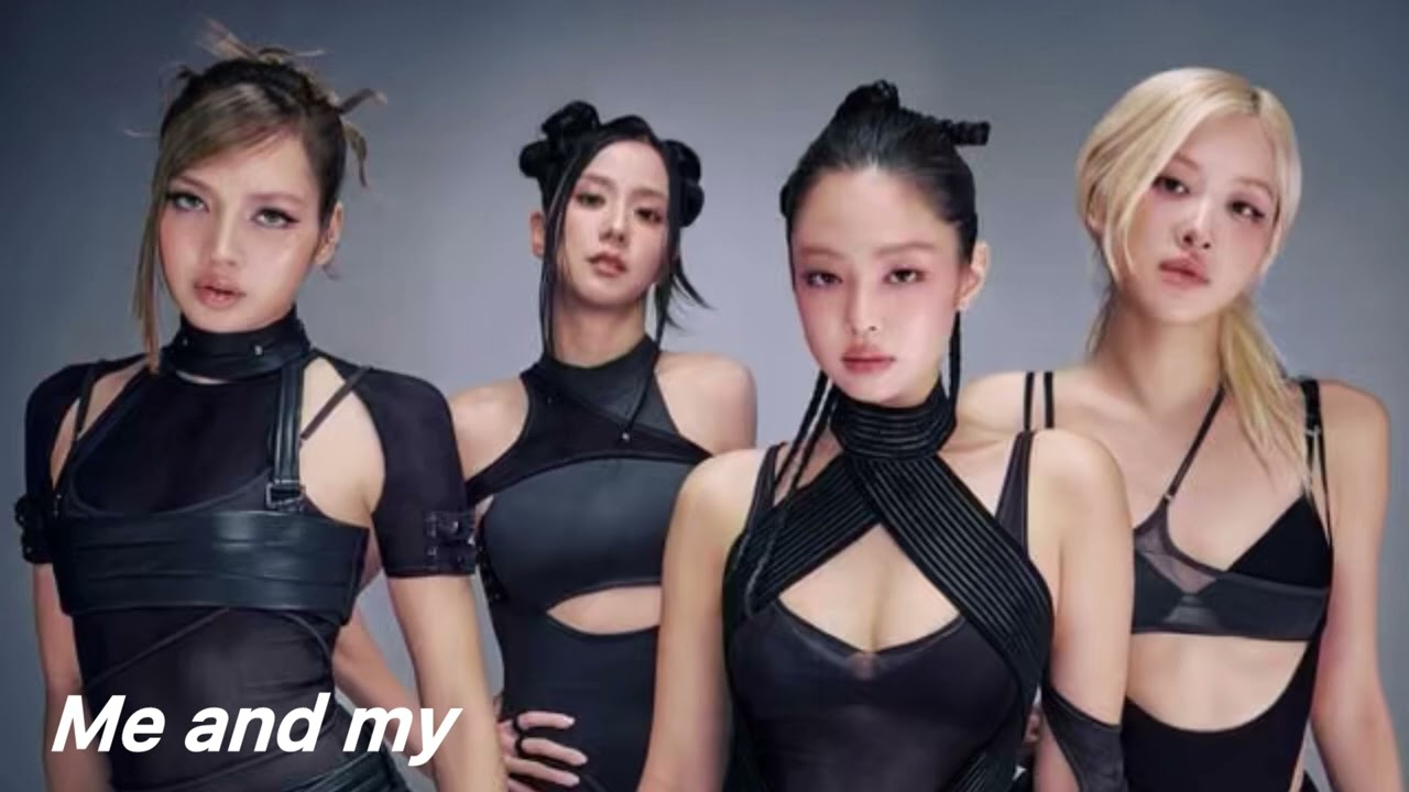 BLACKPINK - Me and my but you’re in an empty arena🎧